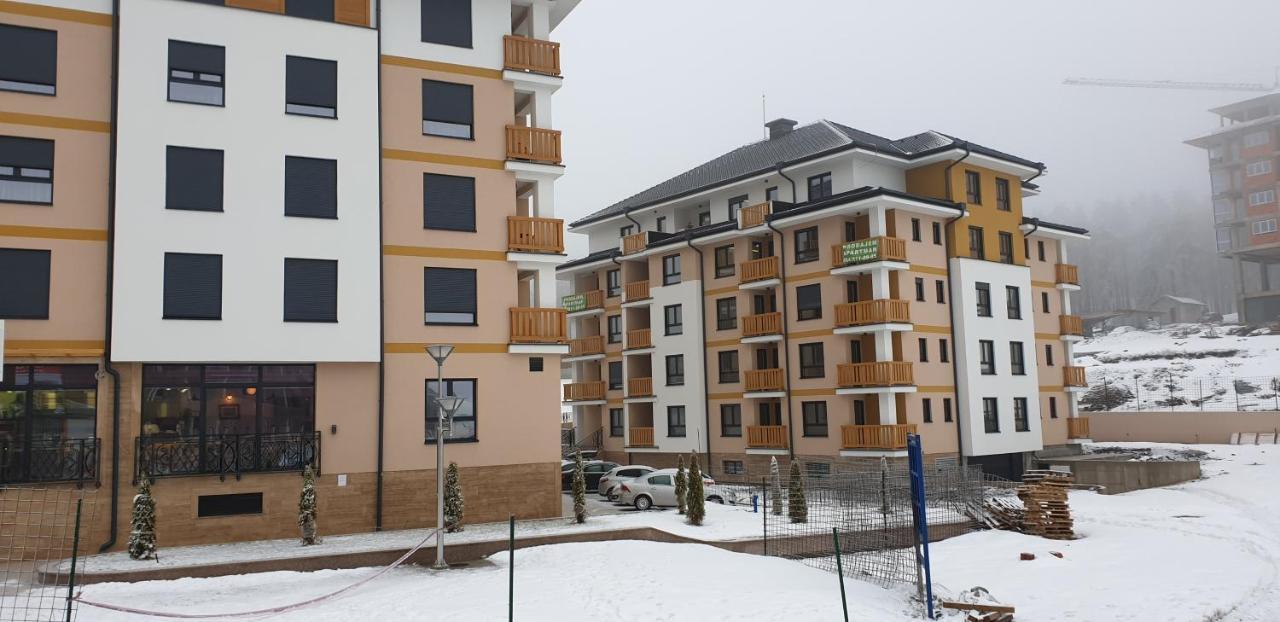 Apartman Dnd Zlatibor Sa Garazom ภายนอก รูปภาพ