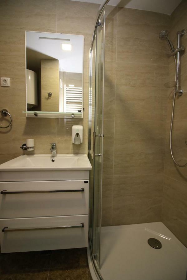 Apartman Dnd Zlatibor Sa Garazom ภายนอก รูปภาพ